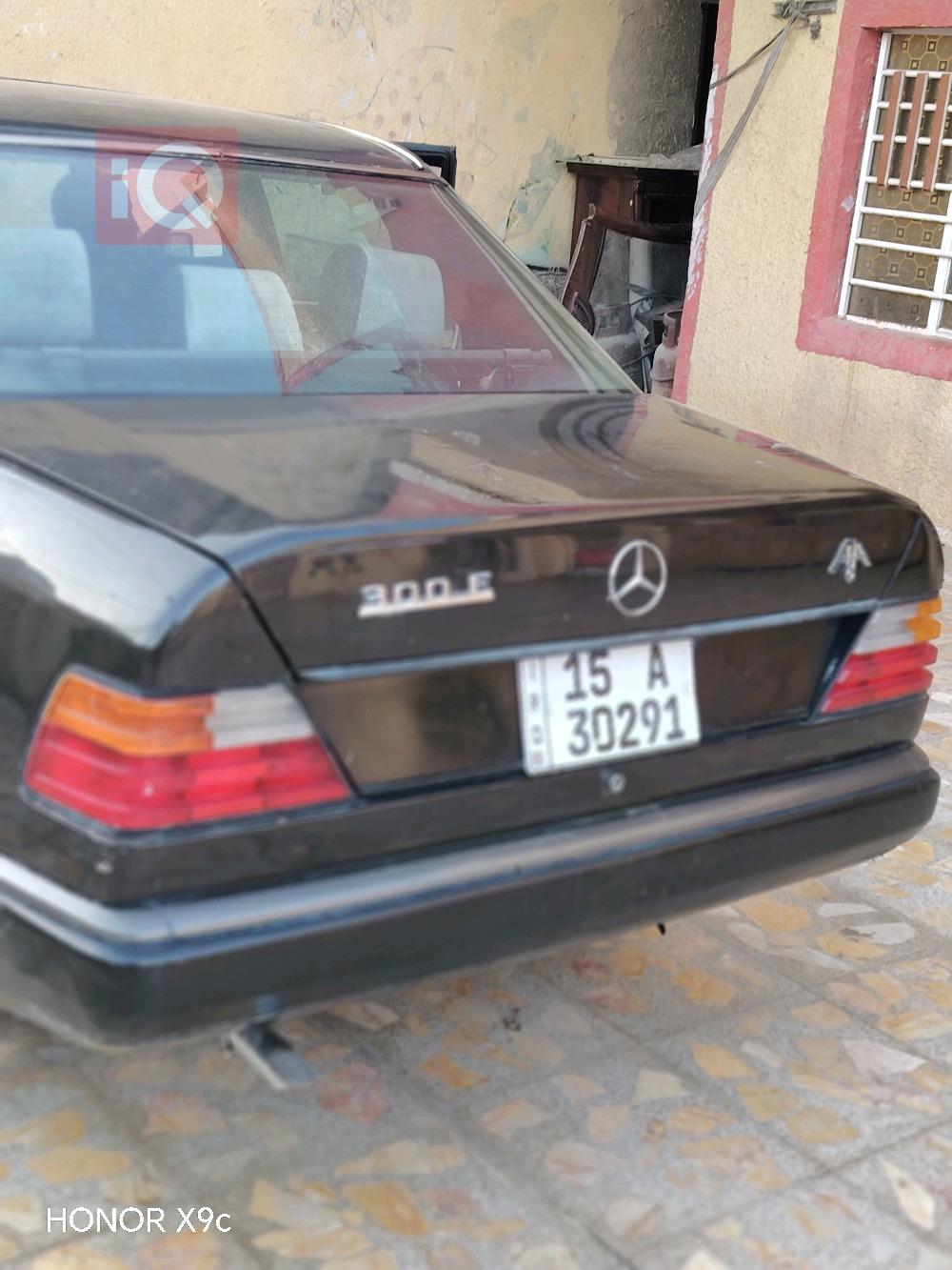 مرسيدس بنز E-Class